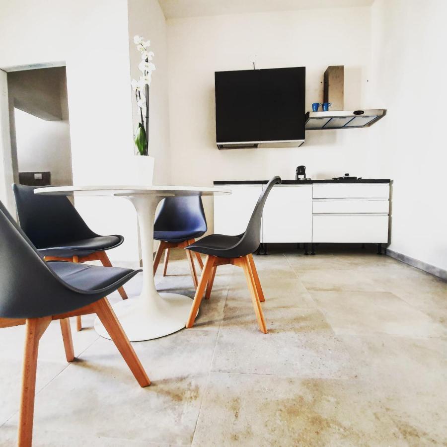 Palazzo Cacace Apartment